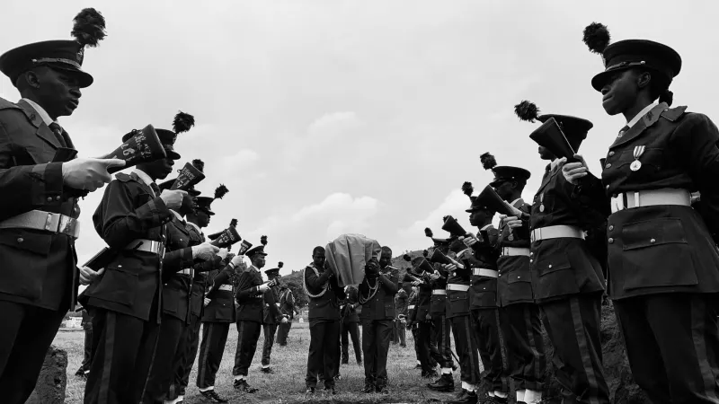 From Cemetery to Feed: The Ghanaian Pallbearers Who Accidentally Taught the World to Laugh at Death